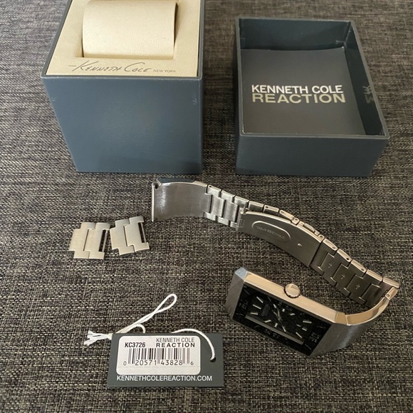 MEN’S KENNETH COLE WATCH - Picture 2 of 3